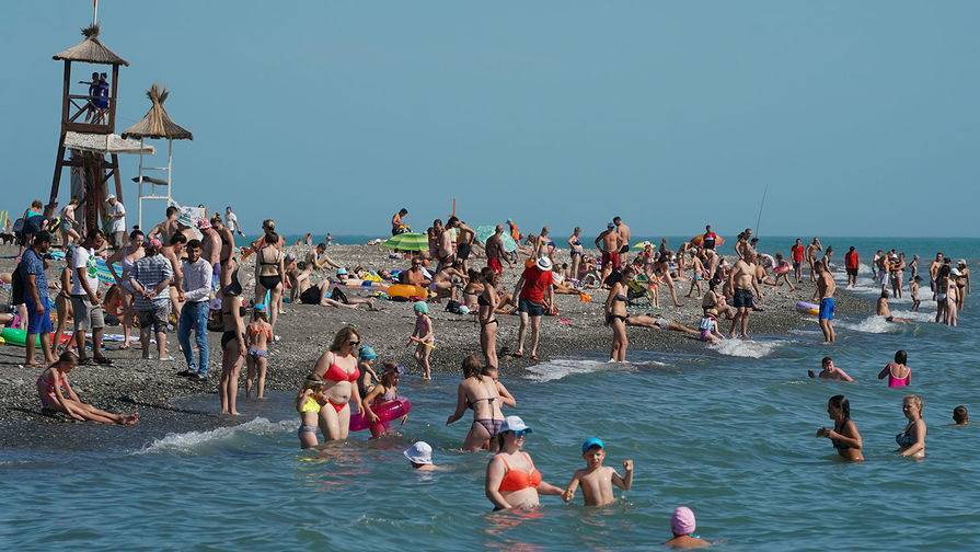 Власти Краснодарского края обнулили курортный сбор в ряде городов - gazeta.ru - Анапа - Сочи - Краснодарский край - Владивосток - Черногория - Геленджик