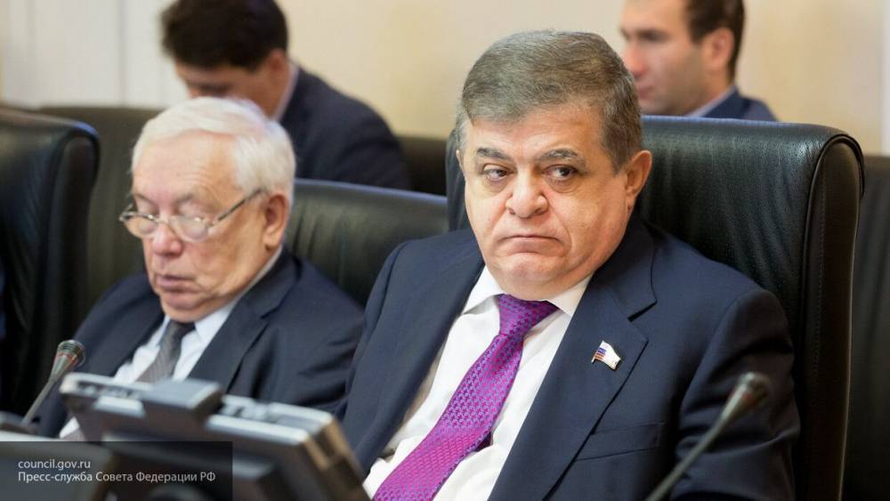 Владимир Джабаров - Муаммар Каддафи - Сенатор Джабаров заявил, что РФ не отправляла военных в Ливию - polit.info - Россия - Ливия