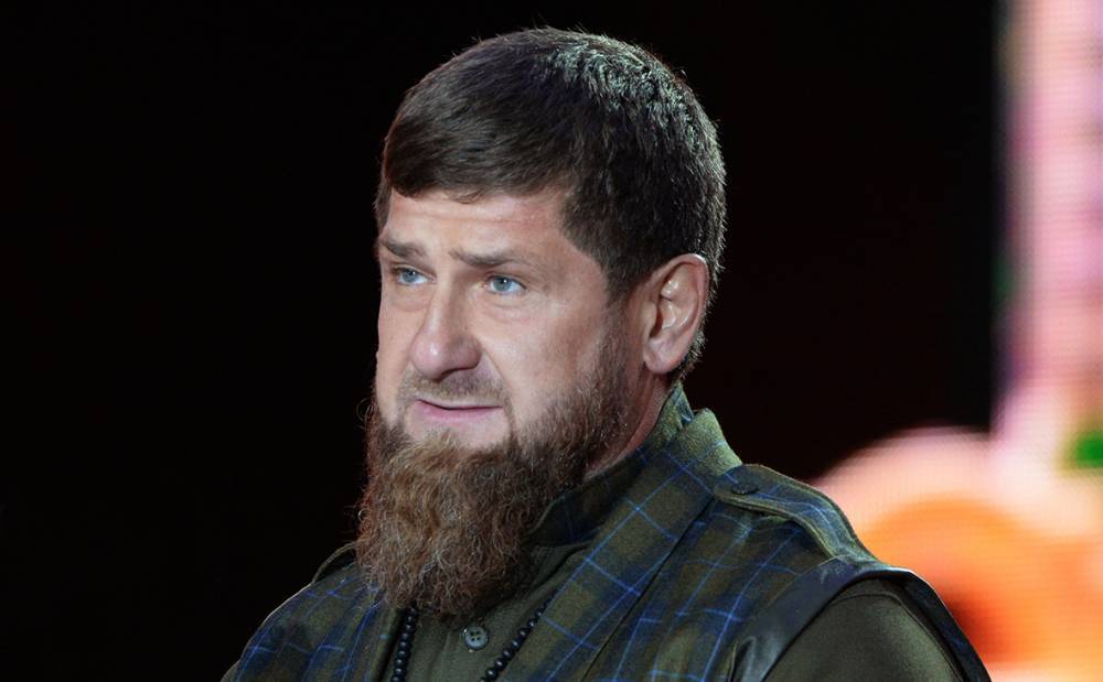 Рамзан Кадыров - Кадыров появился на заседании правительства с катетером и без маски. В Чечне отрицали, что у него COVID - theins.ru - респ. Чечня