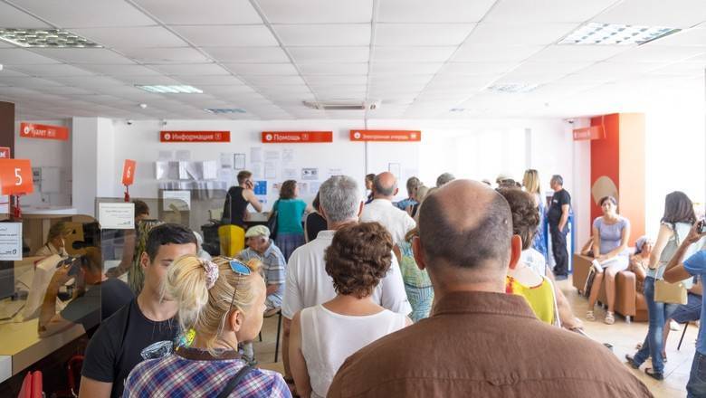 С места работы - ни ногой! В Крыму временно вернули крепостное право - newizv.ru - Россия - Крым - Отели