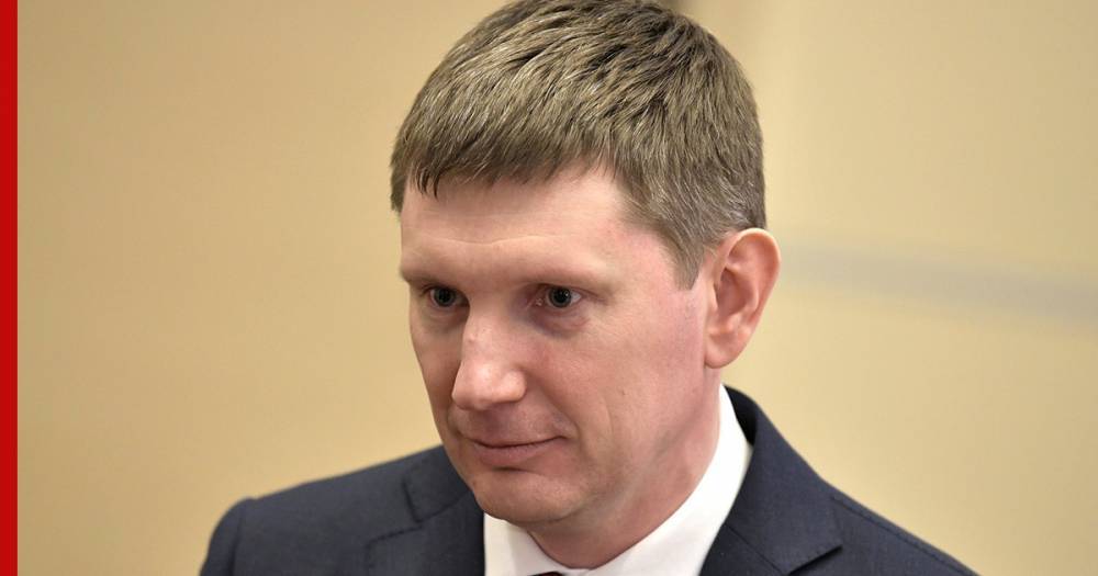 Владимир Путин - Максим Решетников - В Минэкономразвития предложили легализовать удаленную работу - profile.ru - Россия