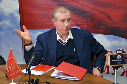 Владимир Путин - Сергей Левченко - Уволенный и раскритикованный Путиным губернатор захотел снова возглавить регион - lenta.ru - Россия - Иркутская обл.