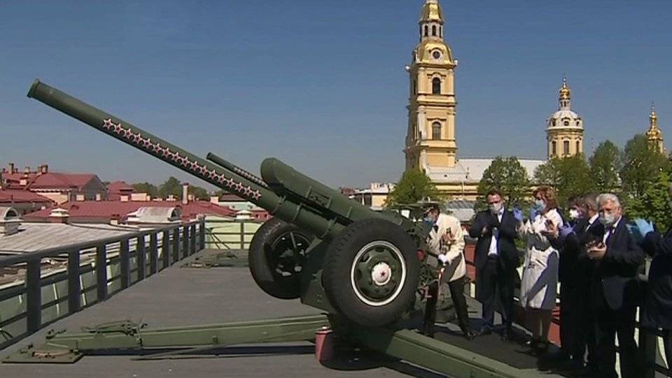 Александр Беглов - Петр Первый - Валентина Матвиенко - Северная столица впервые в истории отмечает день города в онлайн-формате - 1tv.ru - Санкт-Петербург