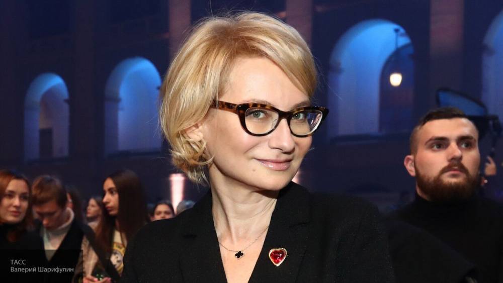 Эвелина Хромченко - Стилист "Модного приговора" назвала самые модные брюки этого сезона - nation-news.ru