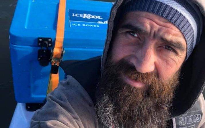 «Я устал»: Погибший в море каякер заснял последние минуты жизни на камеру - usa.one - Австралия