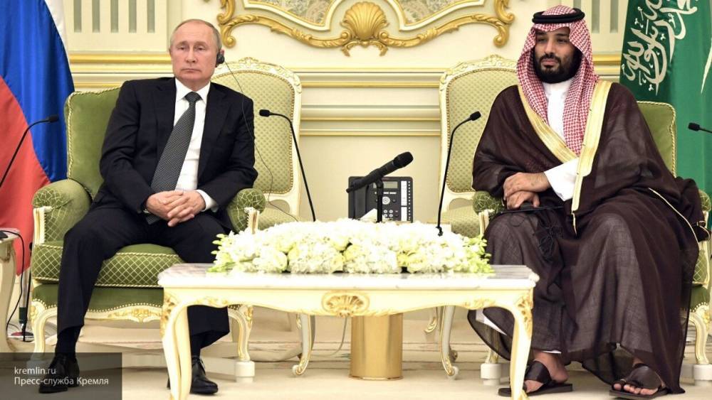 Владимир Путин - наследный принц Мухаммед - Путин и наследный принц Саудовской Аравии продолжат работу по ОПЕК+ - polit.info - Россия - Саудовская Аравия