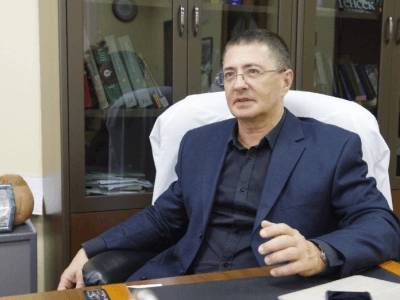 Александр Мясников - Ксения Собчак - Доктор Мясников назвал самое подлое свойство коронавируса - live24.ru - Москва