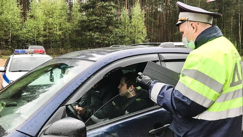 В Астрахань устремились потоки туристов, выдающих себя за родных местных жителей - newizv.ru - Россия - Санкт-Петербург - Мурманск - Астрахань
