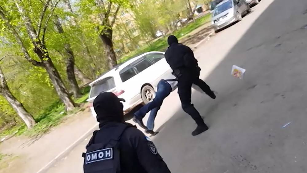 ФСБ показала видео задержания подпольных оружейников - tvc.ru - Москва - Санкт-Петербург