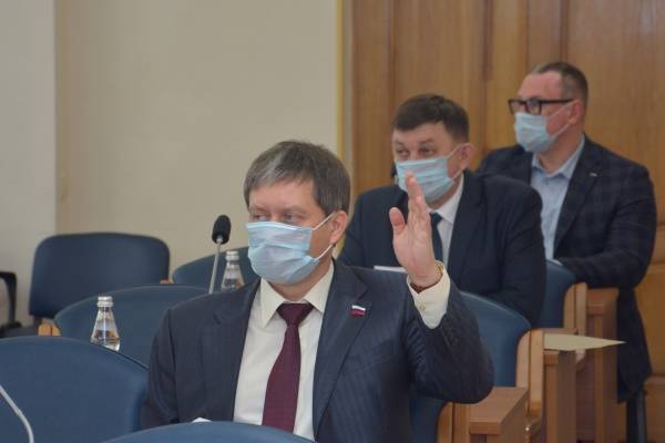 Воронежская городская дума приняла решения о мерах поддержки предпринимателей и одобрила использование сети интернет при проведении общественных слушаний - nakanune.ru - Воронеж
