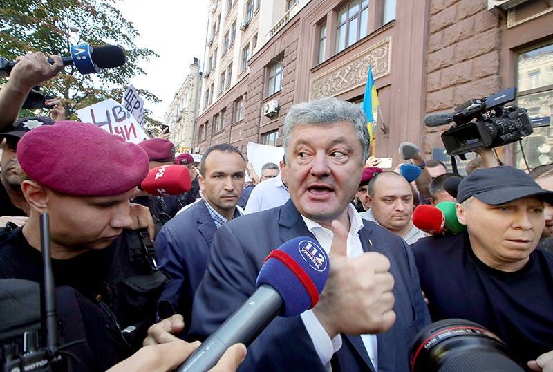 Петр Порошенко - Виктор Шокин - Джо Байден - Порошенко вызвали на допрос по делу о прослушке - tvc.ru - США - Украина