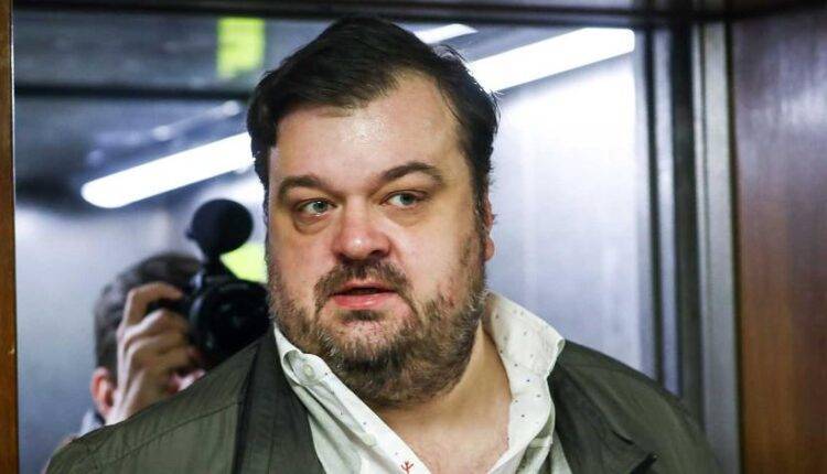 Василий Уткин - Скандальный Уткин высказался матом о карантине в Москве - newtvnews.ru - Москва