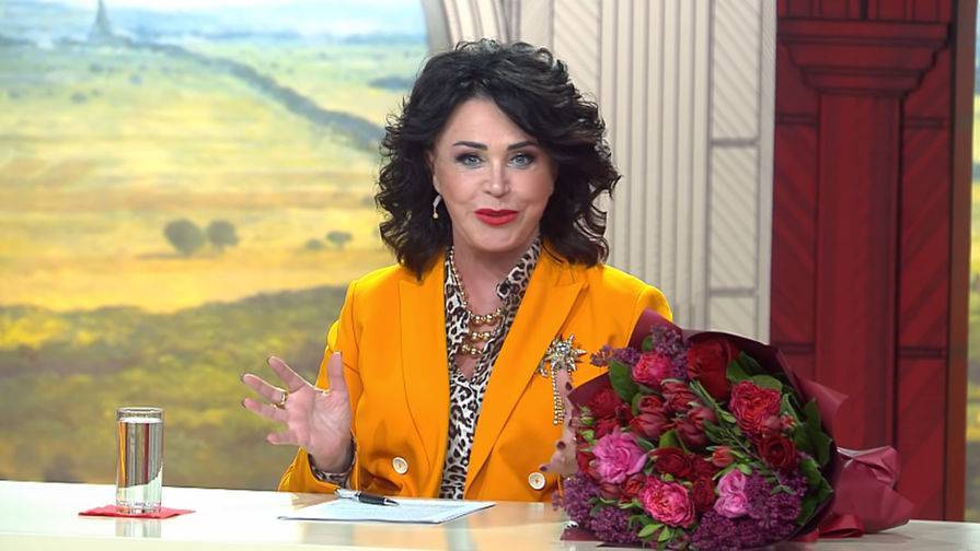 Александр Васильев - Надежда Бабкина - Васильев ответил упрекнувшим Бабкину в пластике хейтерам - gazeta.ru