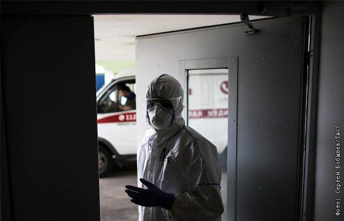 Сергей Бобылев - В России зарегистрирован 8 371 новый случай COVID-19 - interfax.ru - Москва - Россия