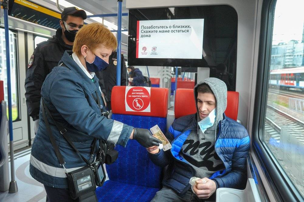 Владислав Султанов - Более 170 тысяч пассажиров оштрафовали в Москве за безбилетный проезд - vm.ru - Москва