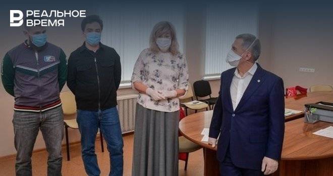 Рустам Минниханов - Лилия Галимова - Галимова: на горячую линию движения «Помощь рядом» поступило более 5 тысяч звонков - realnoevremya.ru - Татарстан