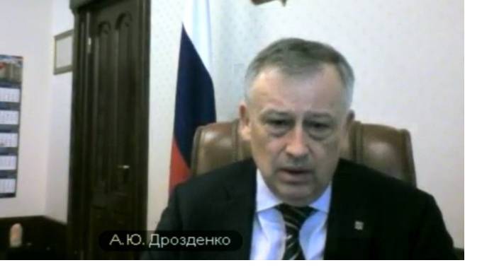 Александр Беглов - Александр Дрозденко - Ольга Историк - Александра Дрозденко возмутило заявление об открытии частных детских лагерей - piter.tv - Ленинградская обл. - Санкт-Петербург