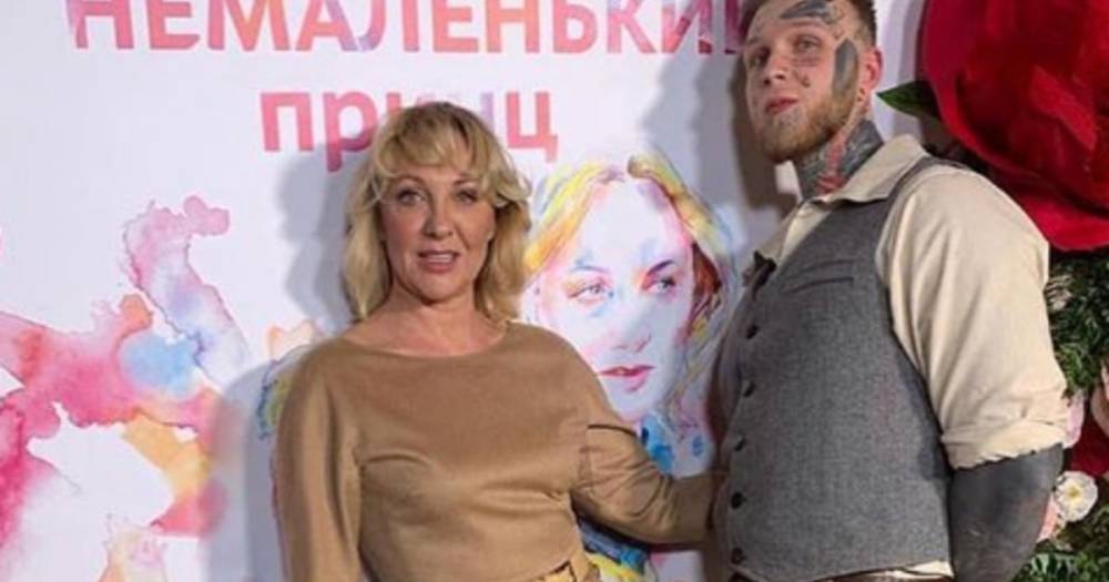 Елена Яковлева - Сын Елены Яковлевой решил лишить актрису внуков - ren.tv