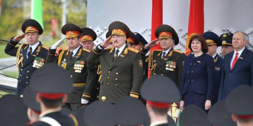 Александр Лукашенко - Лукашенко поддержал словацкого посла, ушедшего в отставку из-за посещения парада - ruposters.ru - Белоруссия - Минск - Словакия