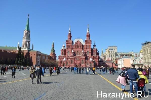 СМИ: На Красной площади задержали врача – он шел поговорить с Путиным о коронавирусе - nakanune.ru