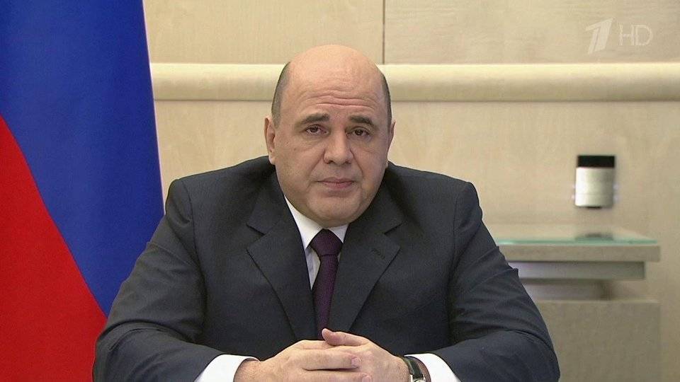 Михаил Мишустин - Правительство выделит средства на выплаты медикам и волонтерам, которые помогают пожилым людям - 1tv.ru - респ. Дагестан