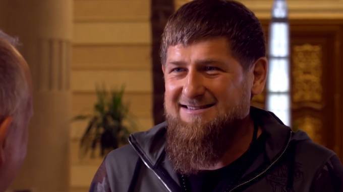 Владимир Путин - Рамзан Кадыров - Федор Кудряшов - Защитник "Антальяспора" Кудряшов назвал Путина и Кадырова сильными лидерами - piter.tv - Россия - Турция - респ. Чечня