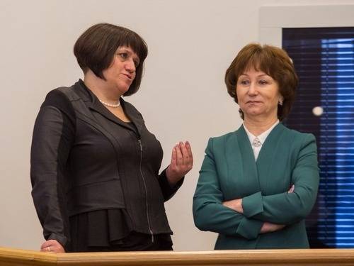 В думе ХМАО раскритиковали омбудсменов за то, что те не решают системных проблем - znak.com - Югра