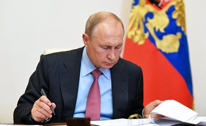 Владимир Путин - Foreign Affairs (США): где в разгар пандемии российский властный лидер? - inosmi.ru - Россия - США - Бразилия