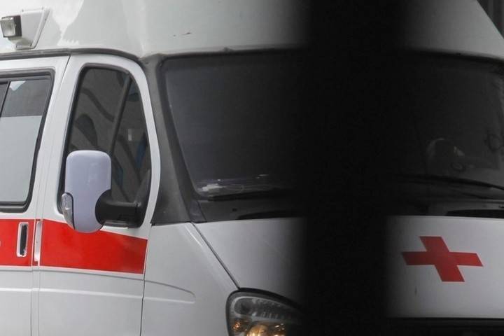 СМИ: под окнами инфекционки в Ярославле нашли тело пациента - mk.ru - Ярославль