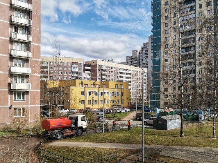 В Петербурге нашли источник неприятного запаха на севере города - inforeactor.ru - Санкт-Петербург