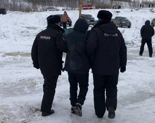 В суд передано дело полицейского, сломавшего в Ноябрьске руку задержанному - znak.com - Россия - Ноябрьск