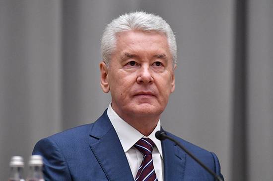 Сергей Собянин - Собянин собирается продлить режим ограничений в столице до появления вакцины от COVID-19 - pnp.ru - Москва