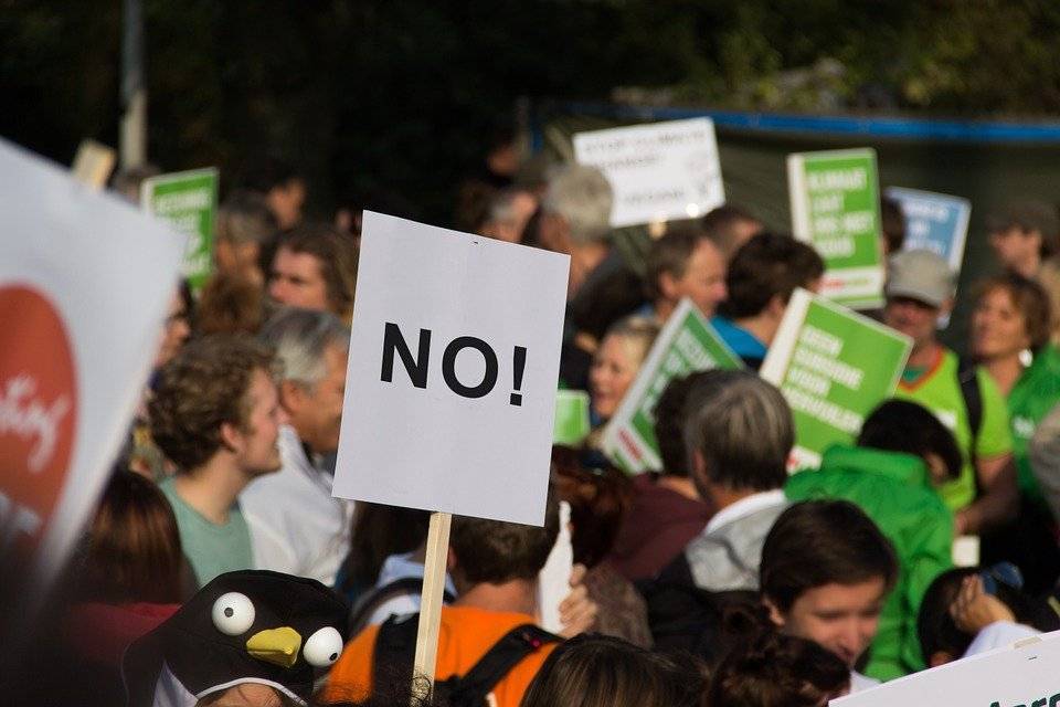 США снова «в огне» из-за массовых протестов: беспорядки не угасают второй день - pravda-tv.ru - США - Миннеаполис - Протесты