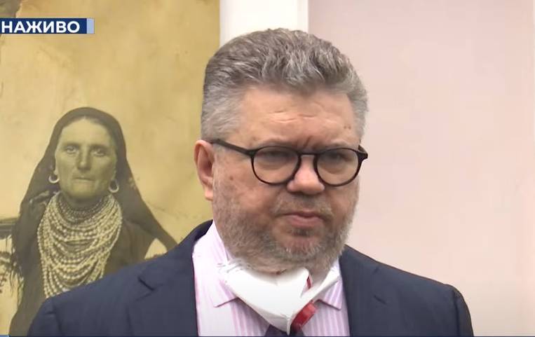 Петр Порошенко - Игорь Головань - Иван Гончар - Требуем привлечения к ответственности инициаторов незаконного в обыска музее Гончара - Головань - prm.ua - Украина