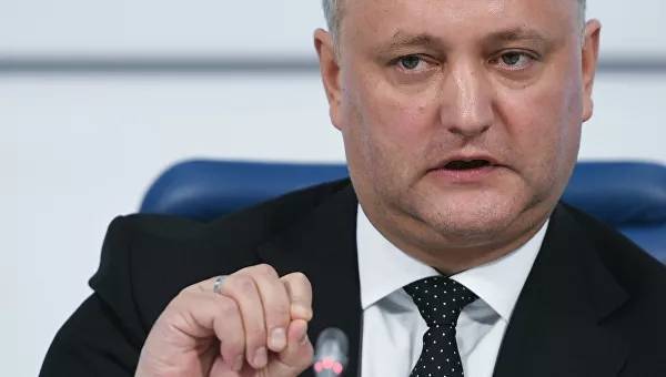 Игорь Додон - Президент Молдавии Додон отказался досрочно уходить в отставку - newtvnews.ru - Молдавия