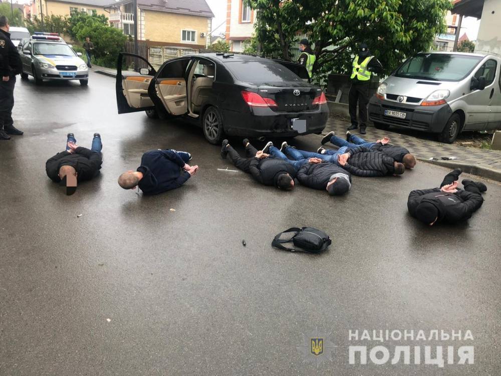 В Броварах произошла перестрелка между перевозчиками: полиция задержала 10 человек - focus.ua - Украина - Киевская обл.