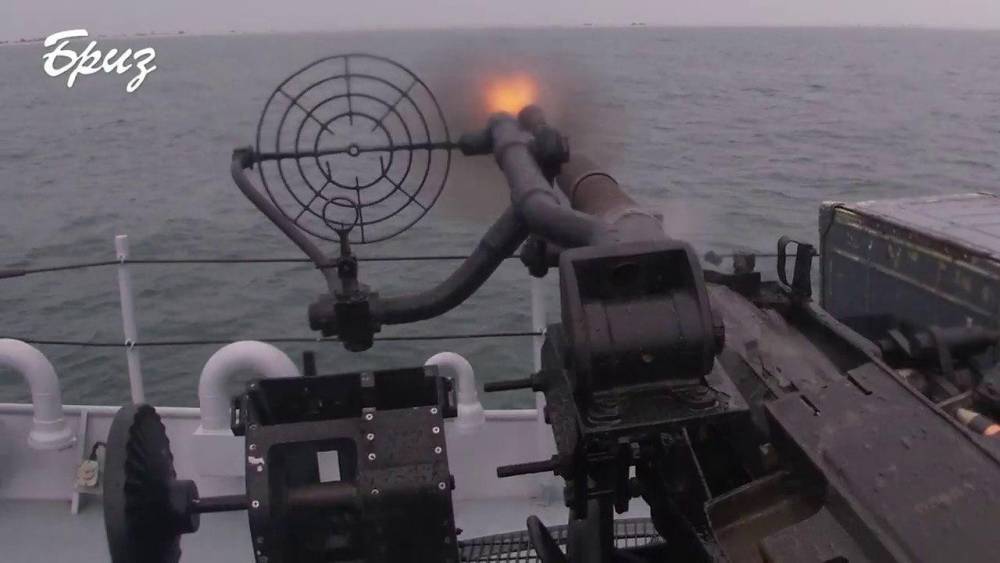Боевой курс российского самолета навел жути на украинских моряков - politnavigator.net - Россия - США - Украина - Старобельск
