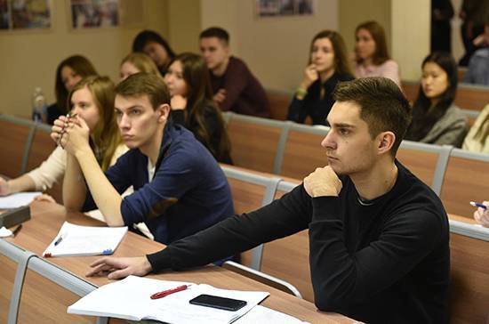 Валерий Фальков - Минобрнауки поручило вузам снимать ограничения в зависимости от ситуации в регионах - pnp.ru - Россия