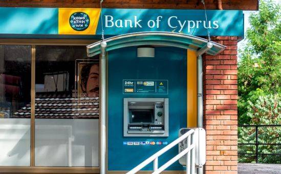 Объем «красных кредитов» сократился на треть - vkcyprus.com - Кипр