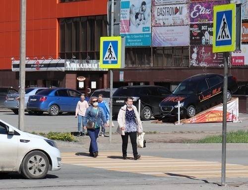 В ХМАО уже несколько дней рост новых случаев коронавируса за сутки превышает сотню - znak.com - Сургут - Югра - Нефтеюганск