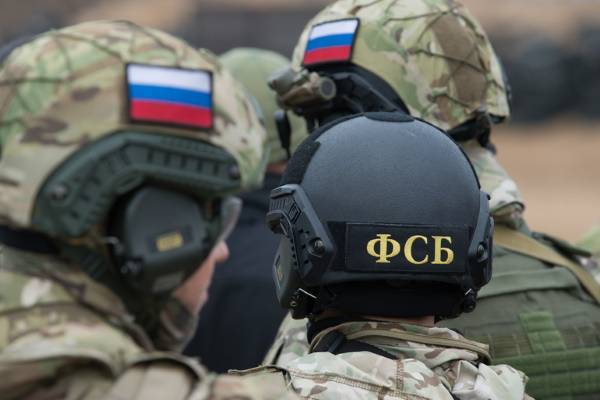 ФСБ задержала банду торговцев оружия в Петербурге - abnews.ru - Ленинградская обл. - Санкт-Петербург - Новости - Петербург