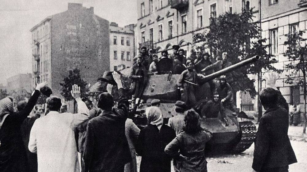 Юрий Кнутов - Историк назвал откровенной ложью заявления Запада о роли СССР во Второй мировой войне - riafan.ru - Москва - США - Англия