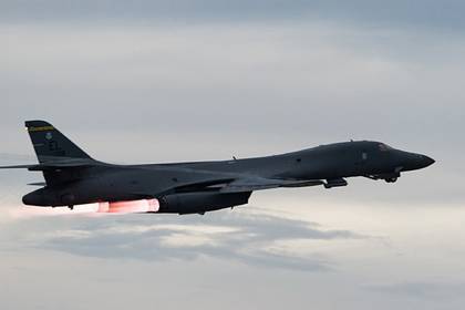 Cтратегические бомбардировщики B-1B ВВС США впервые в истории долетели до Киева - lenta.ru - США - Украина - Киев - Турция - Румыния - Польша