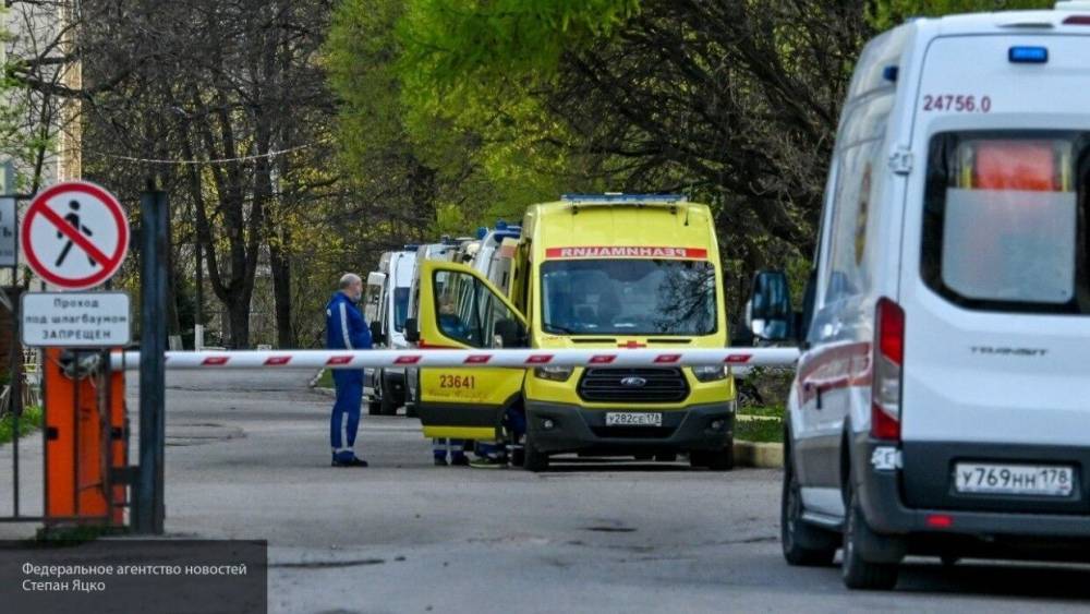 Владимир Путин - Андрей Пудов - Стаж работающих с COVID-19 медиков будут исчисляться как день за три - nation-news.ru - Россия