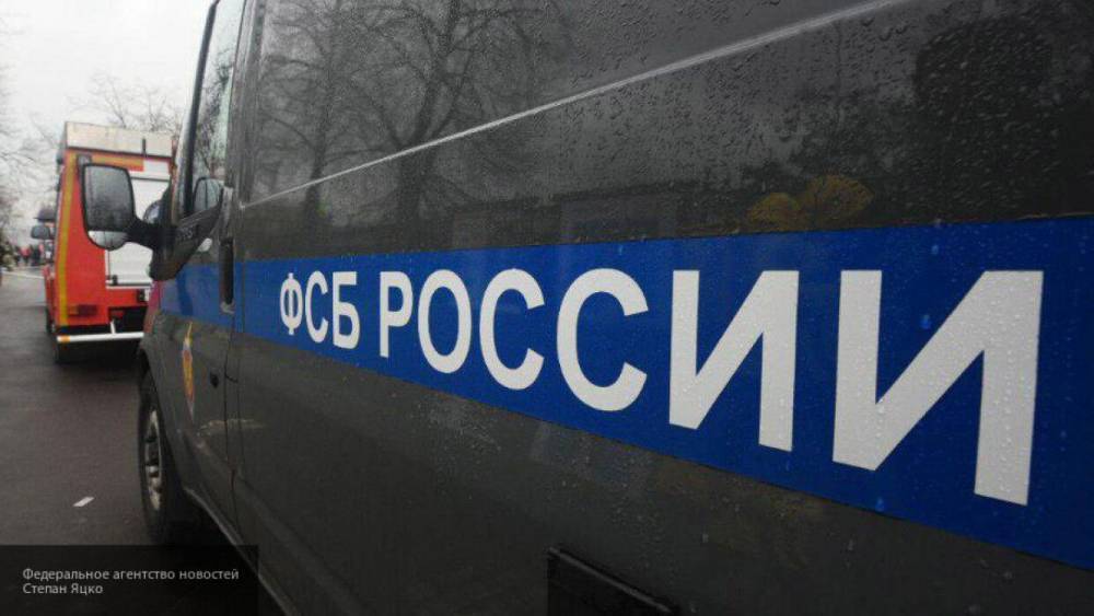 Силовики и полиция задержали подпольную банду торговцев оружием в Петербурге - inforeactor.ru - Ленинградская обл. - Санкт-Петербург