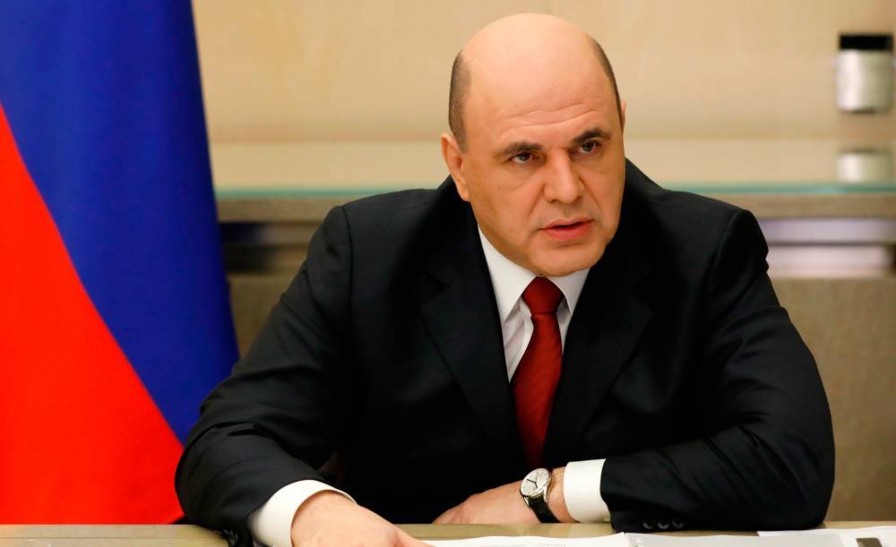 Владимир Путин - Михаил Мишустин - Мишустин подписал постановление о возврате налога самозанятым гражданам - vm.ru - Россия
