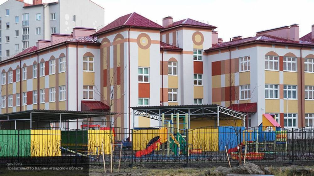 Александр Беглов - Жители Петербурга освобождены от оплаты за детсад до 14 июня - nation-news.ru - Петербурга