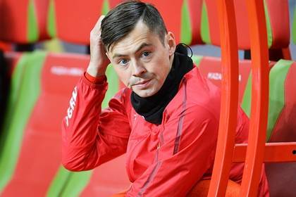 Динияр Билялетдинов - Бывший игрок сборной России раскритиковал систему цифровых пропусков - lenta.ru - Москва - Россия