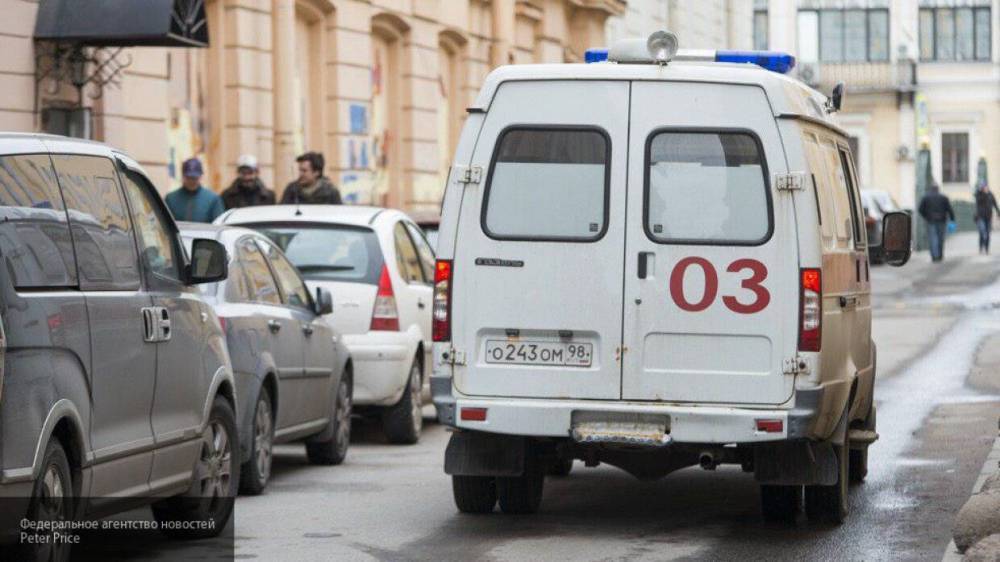 Пьяный петербуржец напал на врача, оказывавшего помощь больной с COVID-19 - nation-news.ru - Ленинградская обл. - Санкт-Петербург