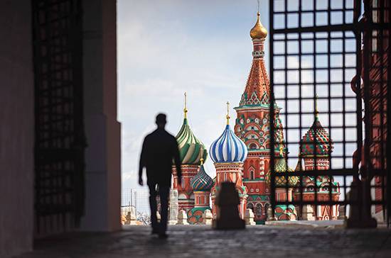 Сергей Бойцов - Главный кардиолог Минздрава призвал ужесточить ограничения из-за коронавируса - pnp.ru - Россия